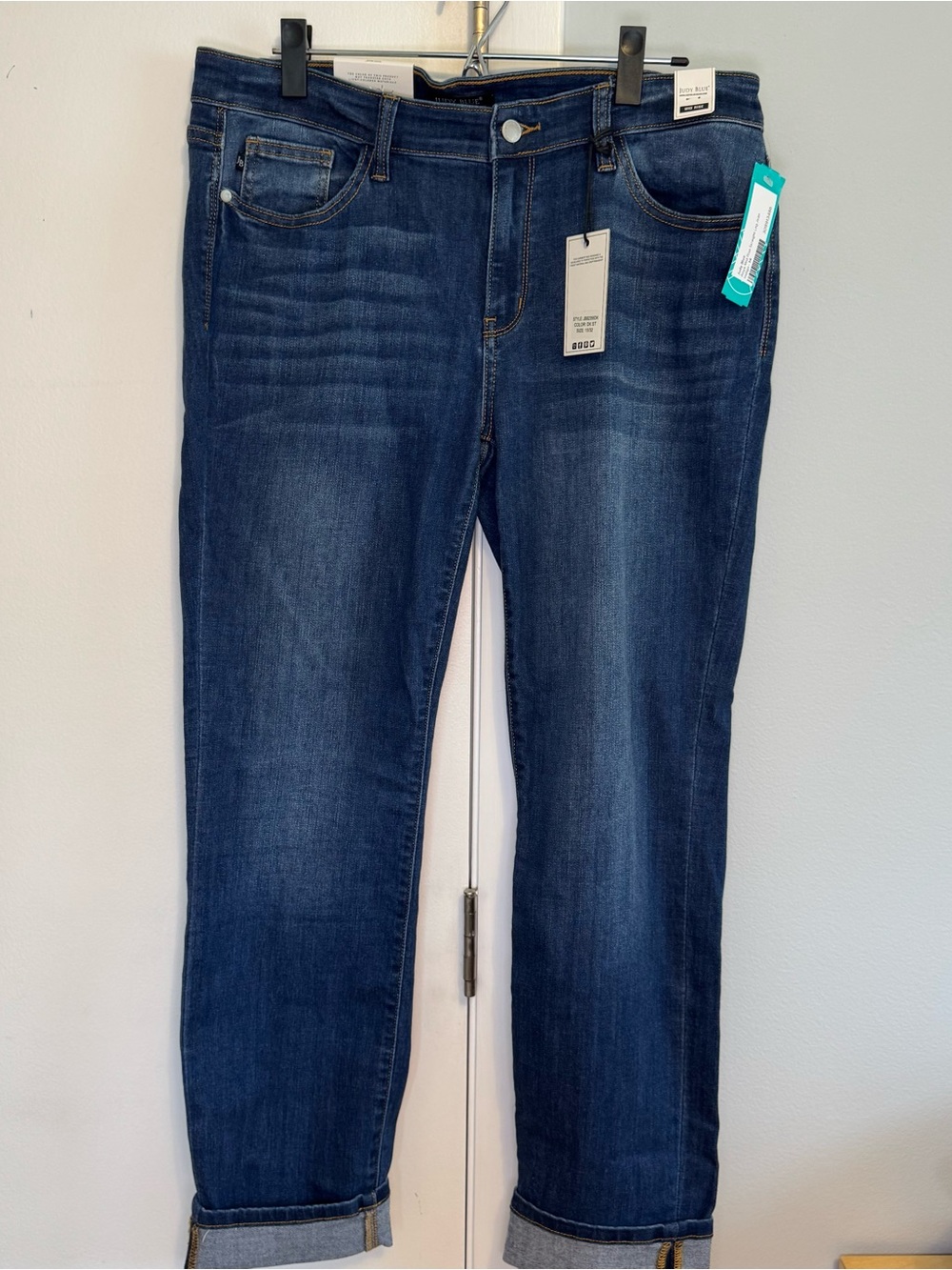 Judy Blue Anya Mid Rise Straight leg Jean.